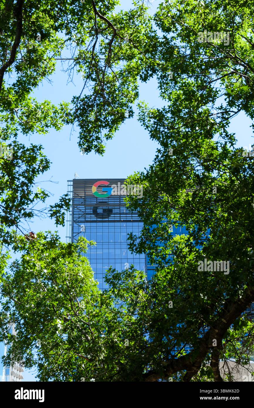27 MAGGIO 2025 - Austin, Texas, USA - sede centrale e campus di Google nel centro di Austin, Texas Foto Stock