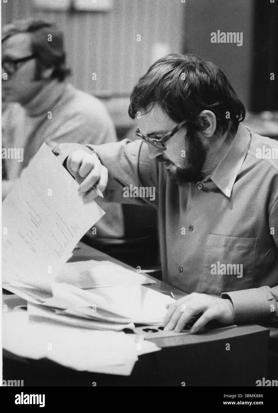 Wolf Euba, regista, in uno studio televisivo di Bayerischer Rundfunk. [traduzione automatizzata] Foto Stock