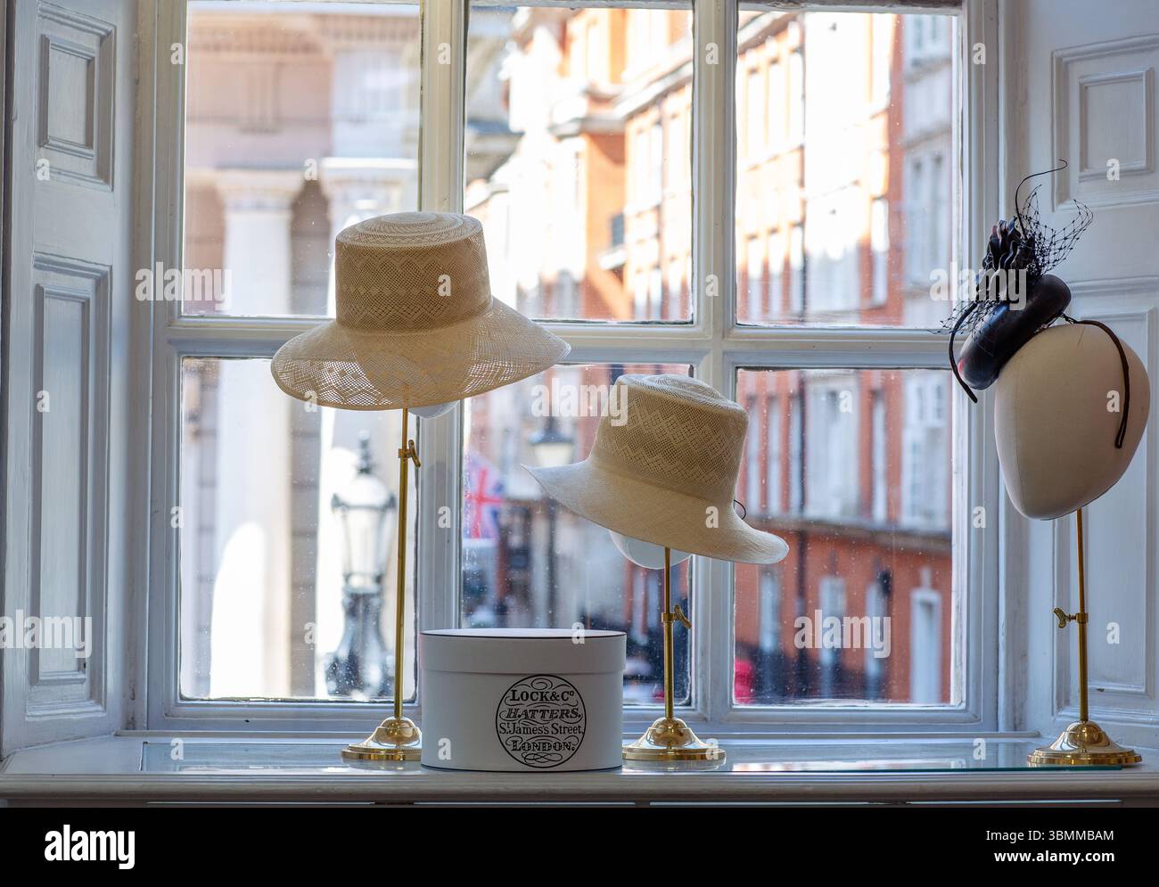 LOCK & Co Hatters' Ladies' COLLECTION, Foto Stock
