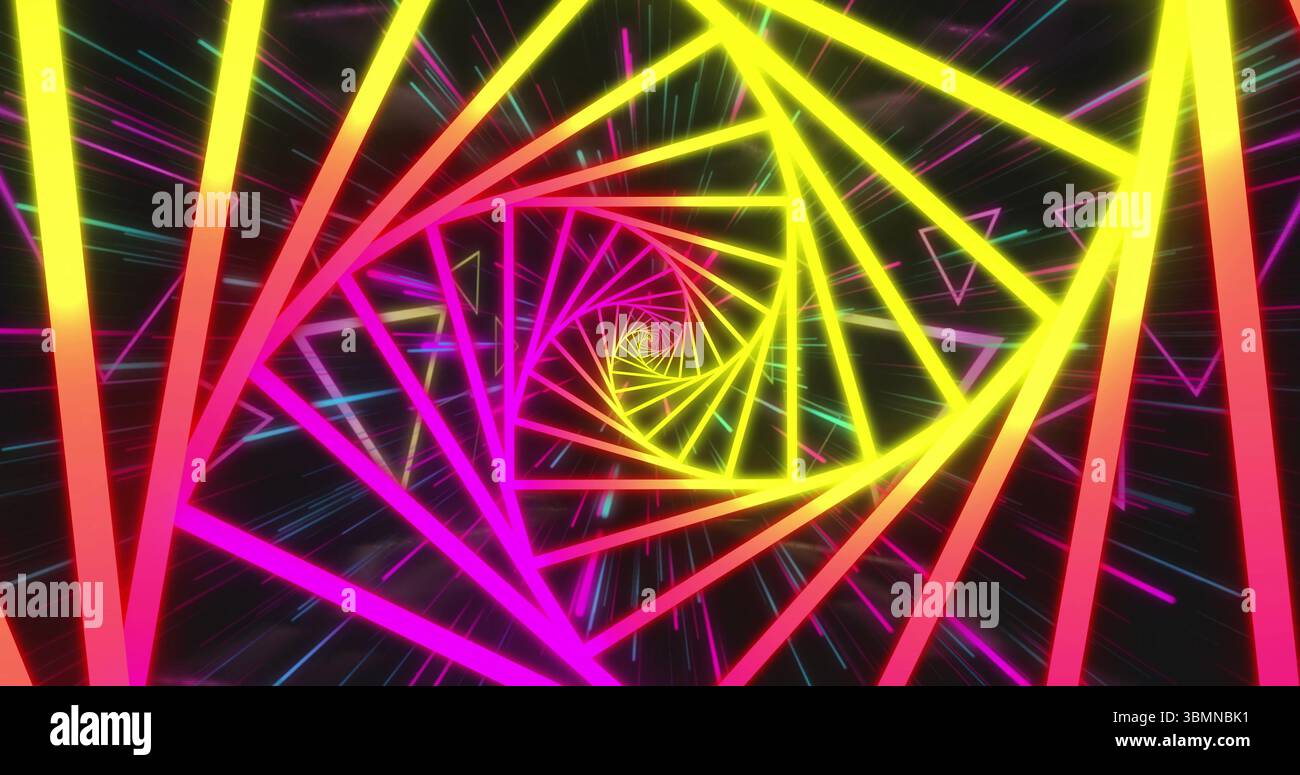 Telai poligonali al neon a spirale che creano tunnel nello spazio digitale, con strisce luminose multicolore Foto Stock