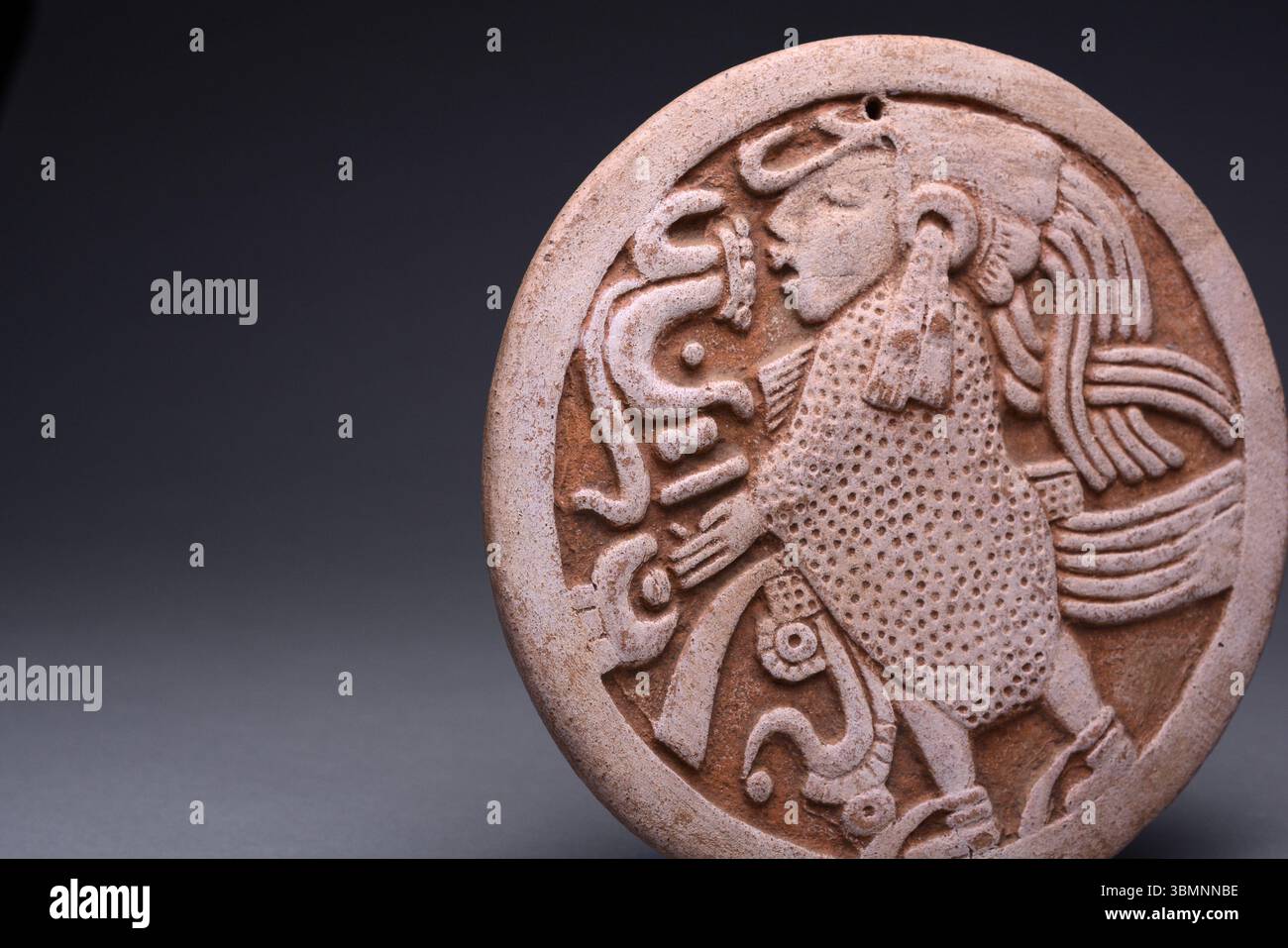 Roundel di terracotta maya precolombiana Foto Stock