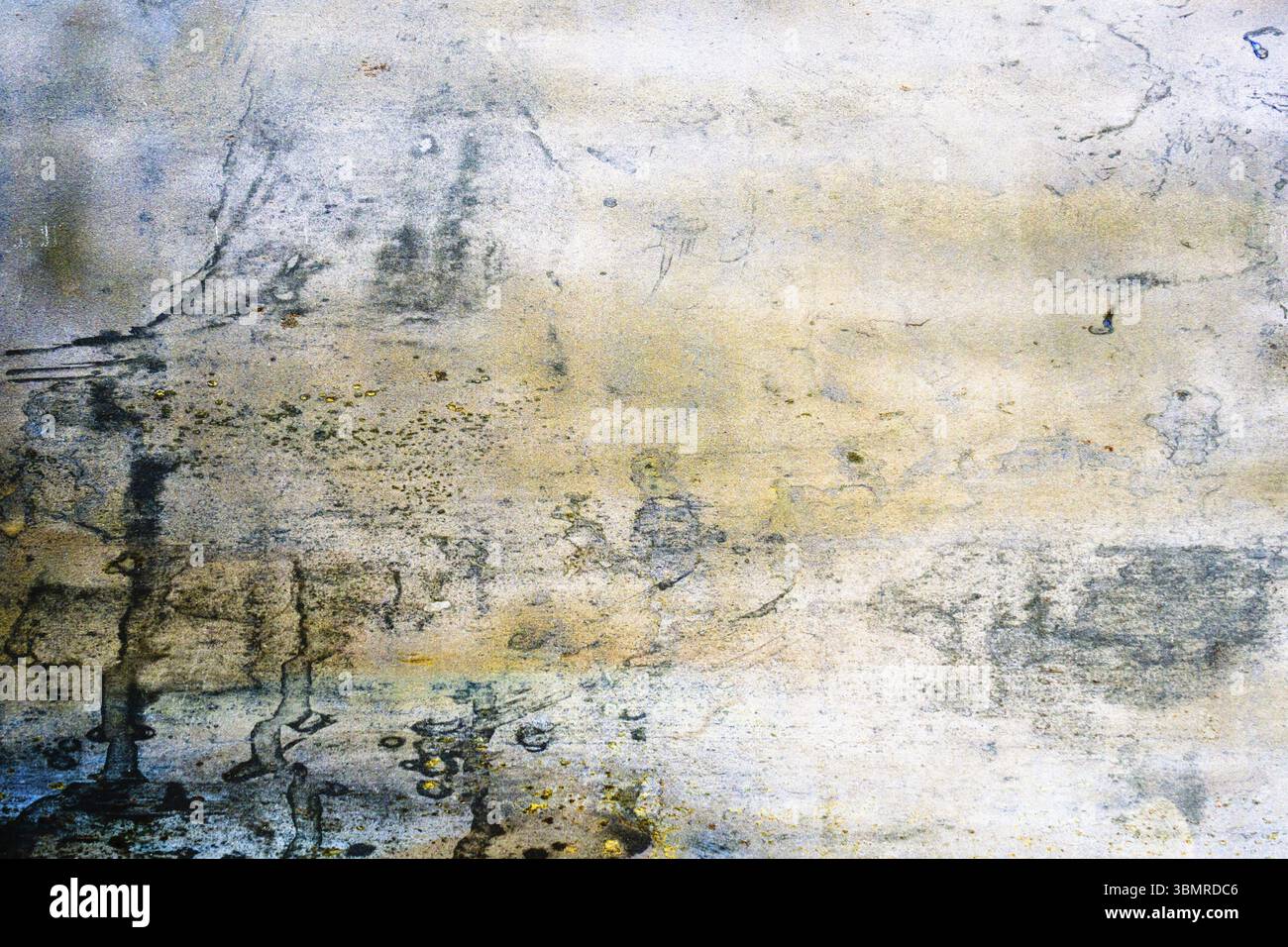 Grunge Golden Messy parete stucco superficie texture sfondo. Pittura decorativa da parete Foto Stock