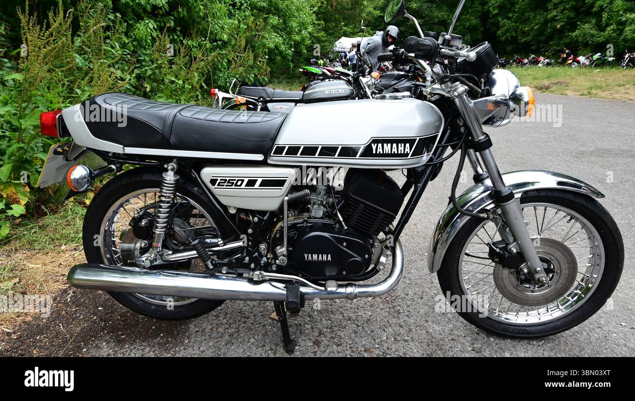 Moto Yamaha RD250 a due tempi. Foto Stock