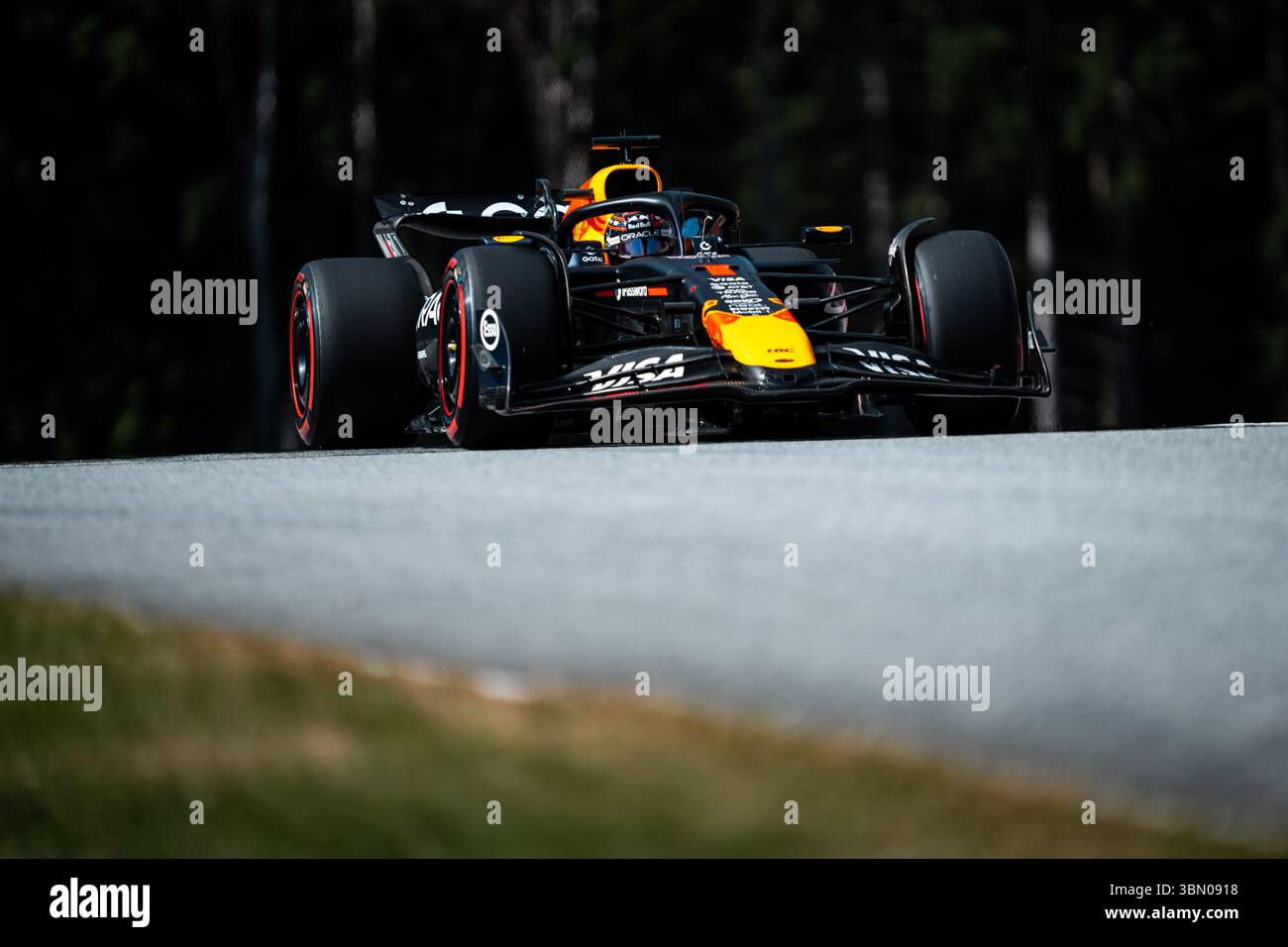 Spielberg, Austria. 28 giugno 2025. Il pilota olandese di Oracle Red Bull Racing 1 Team Max Verstappen gareggia durante le qualifiche del Gran Premio d'Austria di Formula 1 2025. Credito: SOPA Images Limited/Alamy Live News Foto Stock