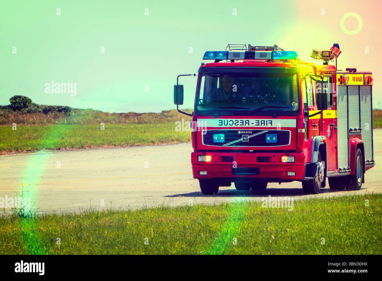 Motore da caccia Saxon Volvo in una corsa dimostrativa. Foto Stock