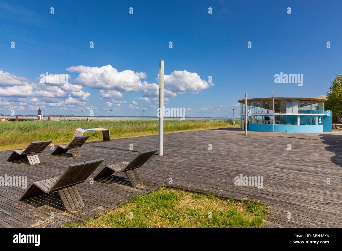 Francia, Nouvelle-Aquitaine, Gironde, estuaire de la Gironde, cote Medoc, Pauillac Foto Stock
