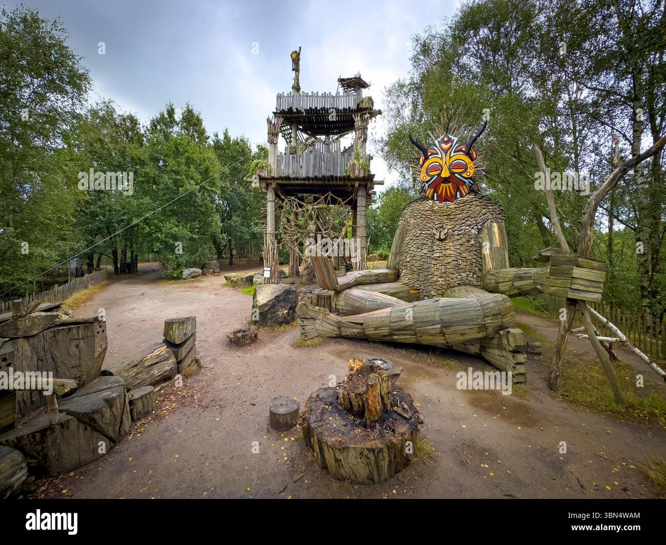 Belgio, regione fiamminga, provincia di Anversa, Boom, dominio provinciale De Schorre. Trollentoren. Troll Tower Foto Stock