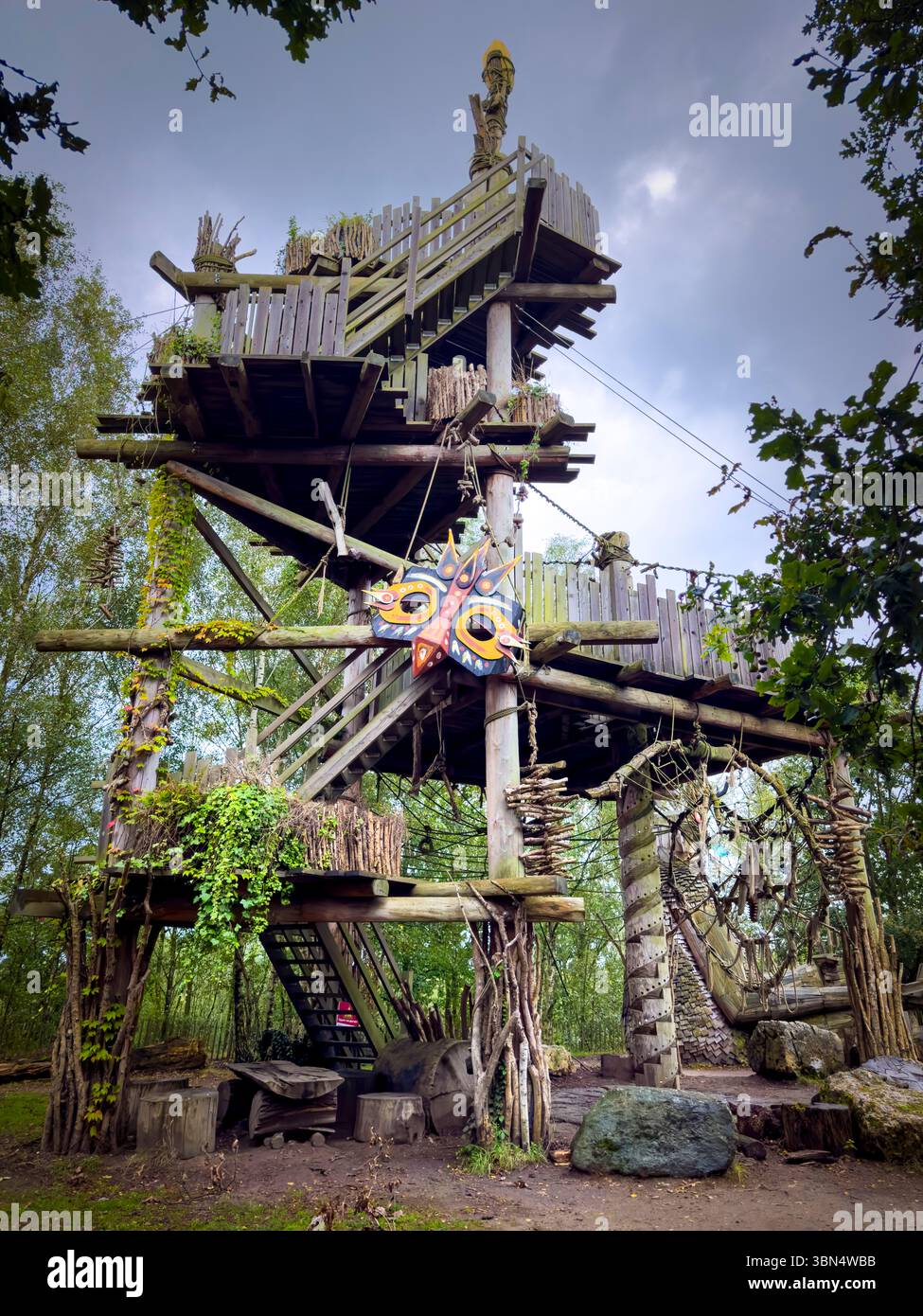 Belgio, regione fiamminga, provincia di Anversa, Boom, dominio provinciale De Schorre. Trollentoren. Troll Tower Foto Stock