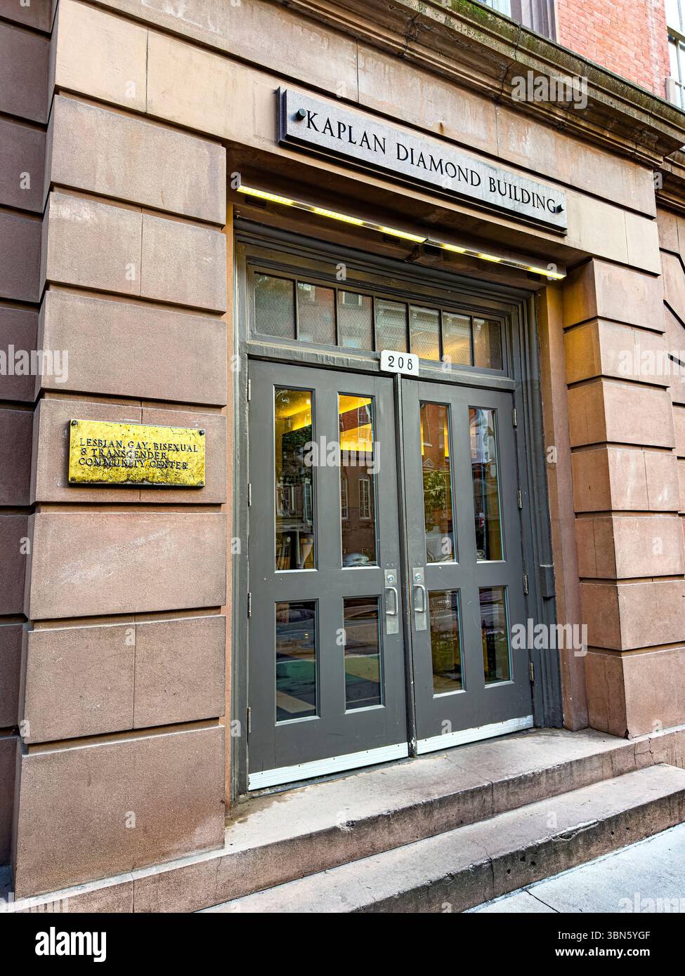 Lesbian, Gay, Bisexual & Transgender Community Center, Kaplan Diamond Building, esterno dell'edificio, entrata, 208 West 13th Street, Manhattan, New York Foto Stock