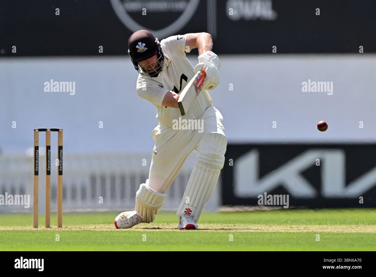 Londra, Inghilterra, 30 giugno, 2025: Dom Sibley del Surrey durante il Rothesay County Championship, Division One game tra Surrey e Durham al Kia Oval di Londra, Inghilterra. Crediti: Keith Gillard/Alamy Live News Foto Stock