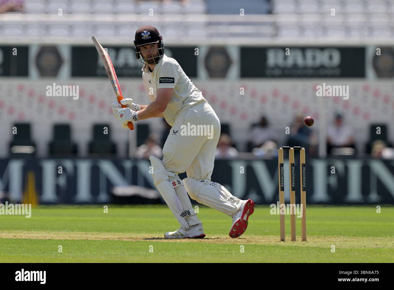 Londra, Inghilterra, 30 giugno, 2025: Dom Sibley del Surrey durante il Rothesay County Championship, Division One game tra Surrey e Durham al Kia Oval di Londra, Inghilterra. Crediti: Keith Gillard/Alamy Live News Foto Stock