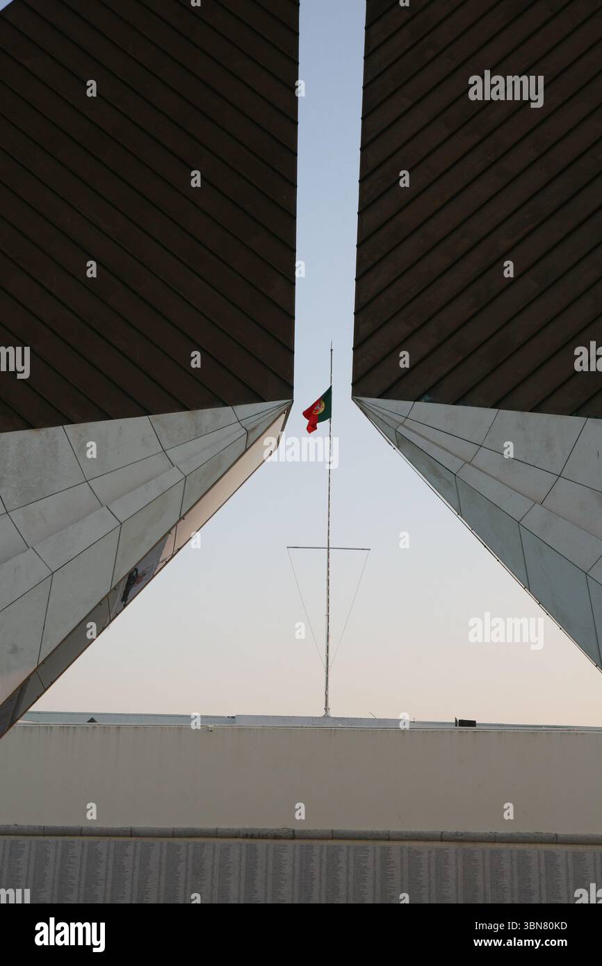 Monumento aos Combatentes do Ultramar War Memorial ai combattenti d'oltremare Belém Lisbona Lisbona Lisbona Lisbona Lisbona Portogallo Foto Stock