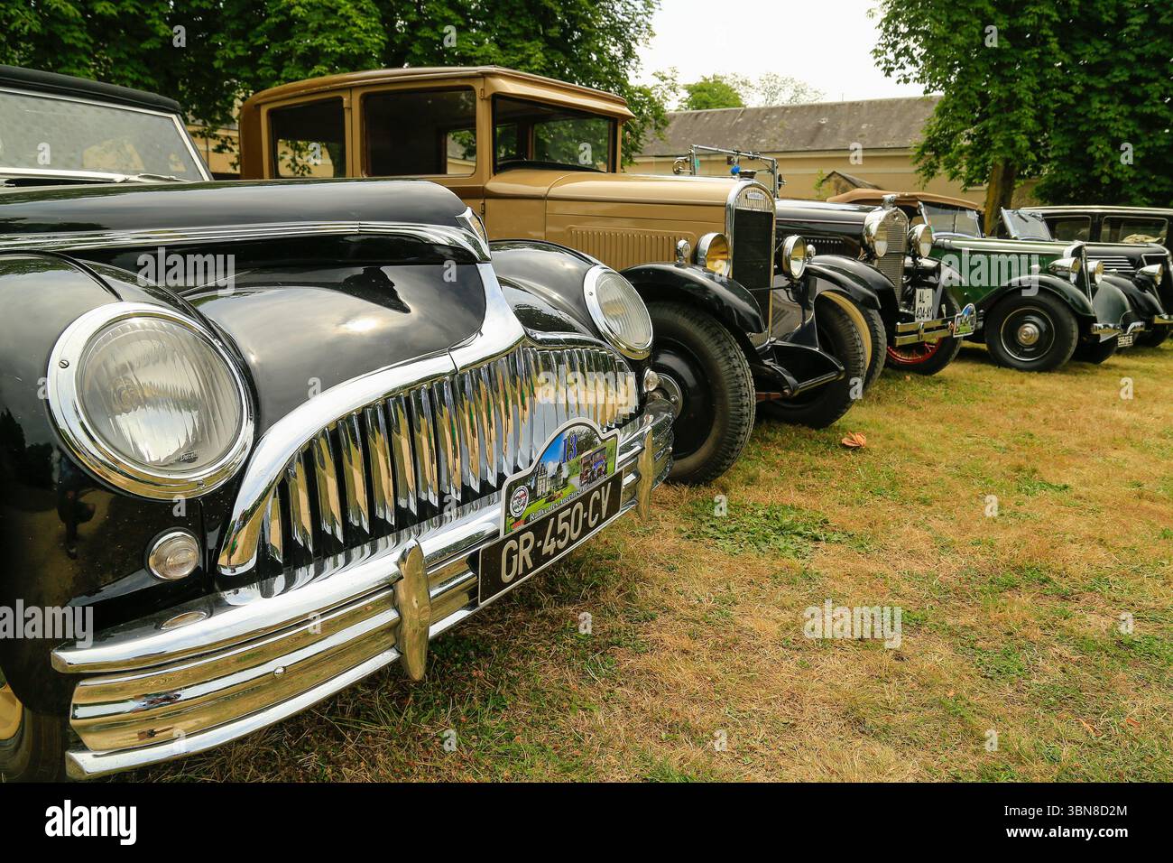 Rally d'auto d'epoca, museo dell'auto, Valencay, Francia. Foto Stock