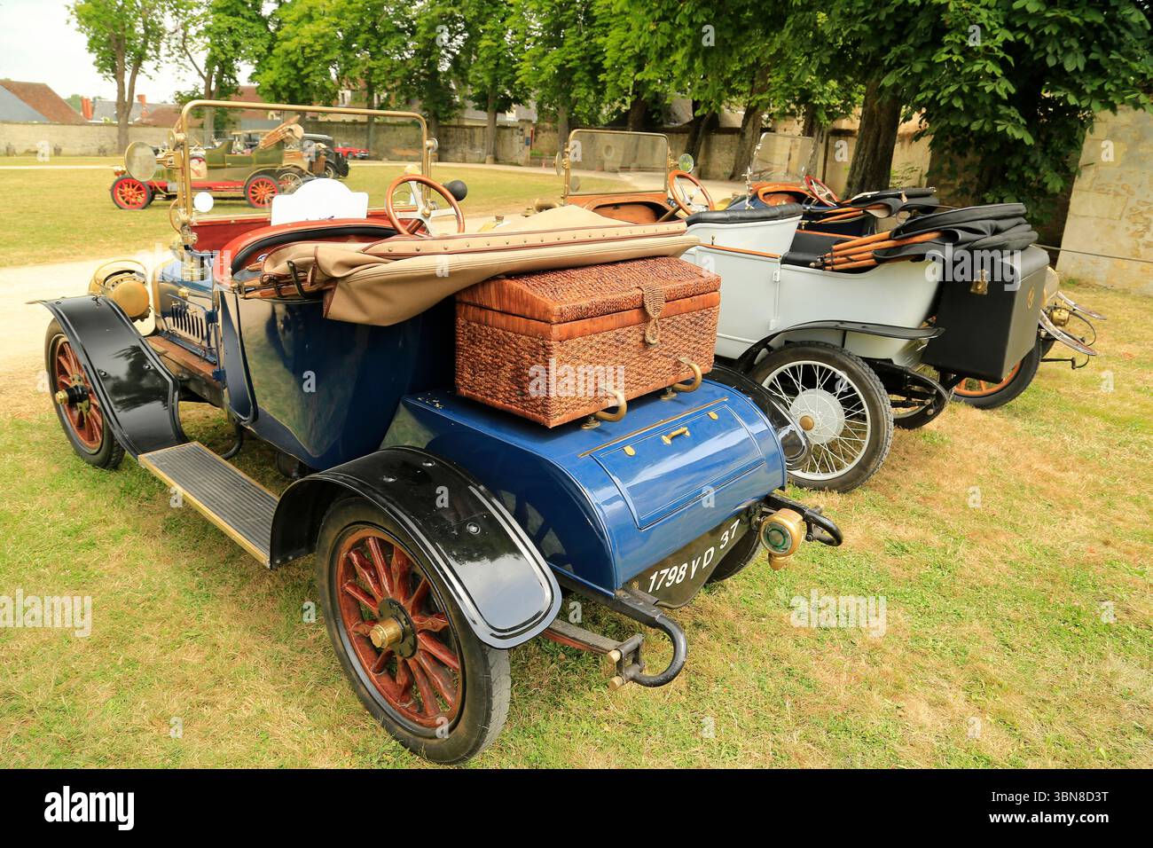 Rally d'auto d'epoca, museo dell'auto, Valencay, Francia. Foto Stock