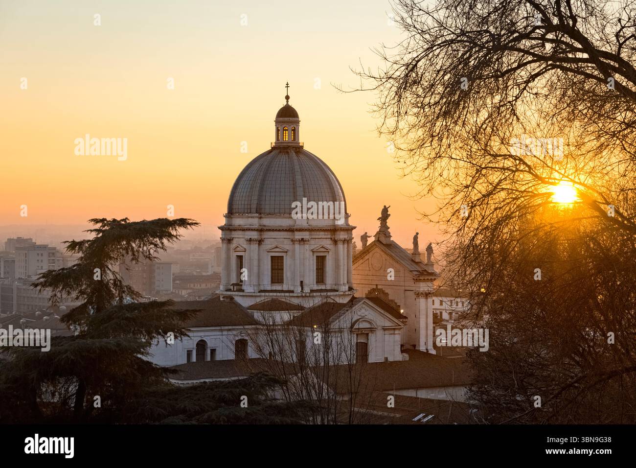 La Cattedrale di Santa Maria Assunta al tramonto. Brescia, Lombardia, Italia. Foto Stock