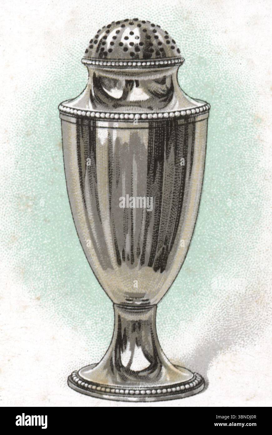 Un muffinere di fine XVIII secolo, un piccolo tipo di caster, in stile classico. Da una serie di carte di sigarette 'Old Silver' pubblicate dalla compagnia di tabacco W.D. & H.O. Wills nel 1924. La serie presentava illustrazioni dettagliate di argenteria antica, come ciotole, becher e tazzas, mostrando l'artigianato di vari periodi storici. Foto Stock