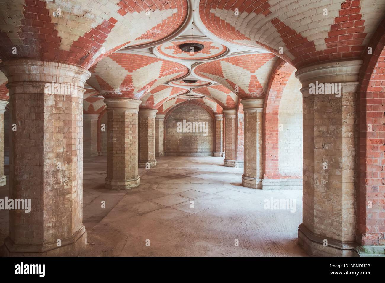 Crystal Palace, un tunnel pedonale vittoriano in disuso nel sud di Londra Foto Stock