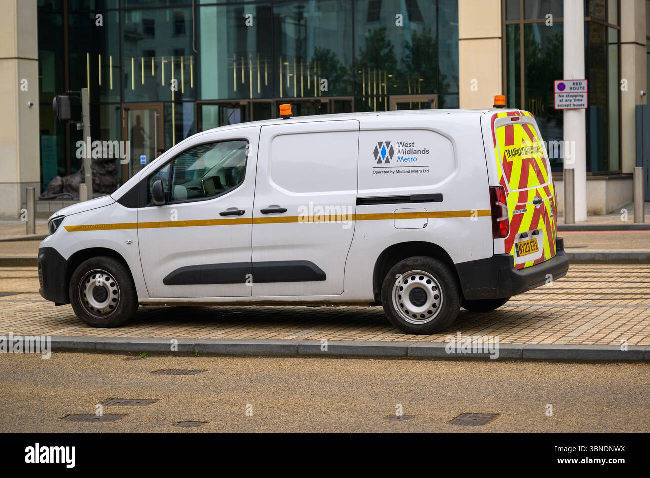 A Midland Metro Ltd, furgone per manutenzione tram a Birmingham, Inghilterra Foto Stock