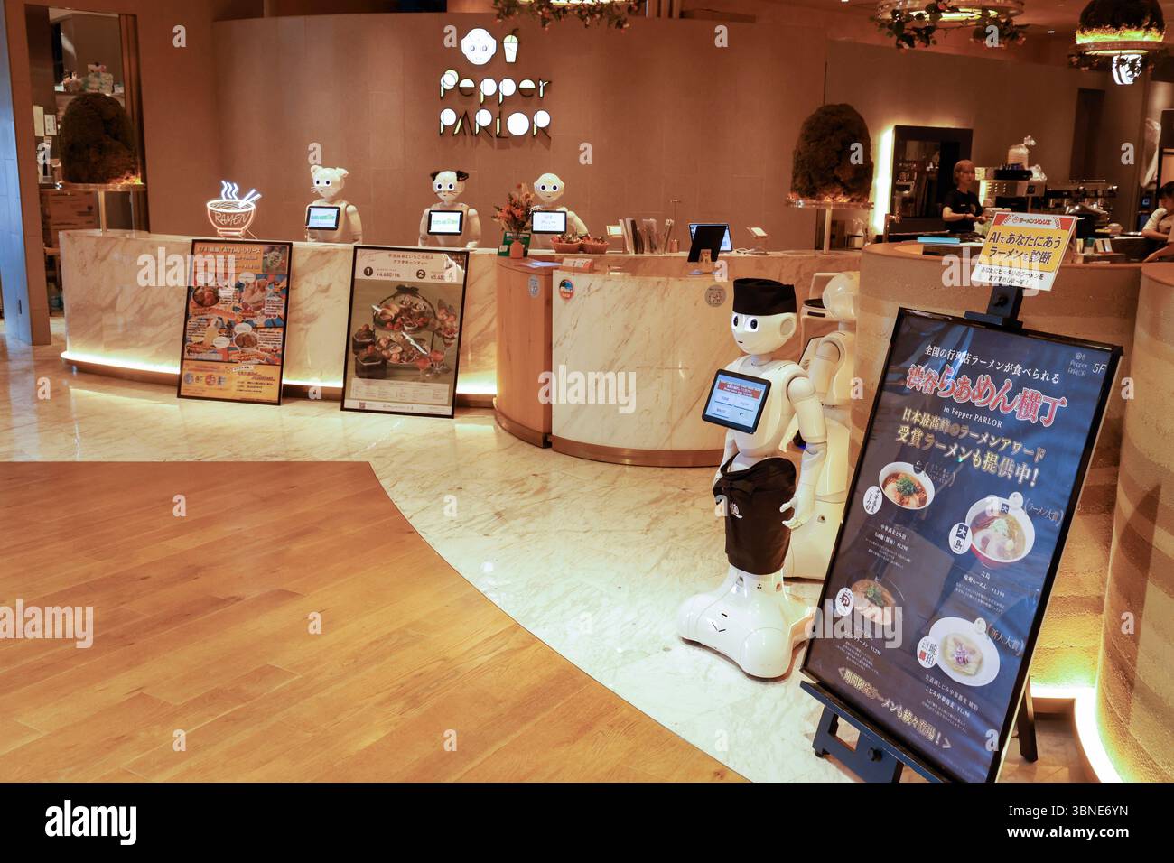 PEPPER SALOR, L'UNICA CAFFETTERIA A TOKYO Foto Stock