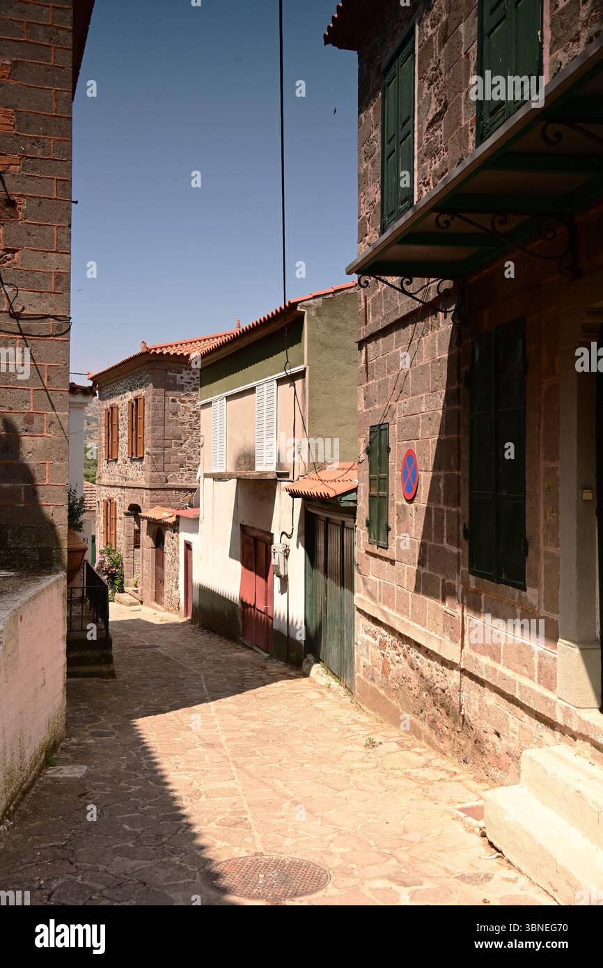 Tipico villaggio rurale di Agiassos, Isola di Lesbo (Lesbo), Grecia Foto Stock