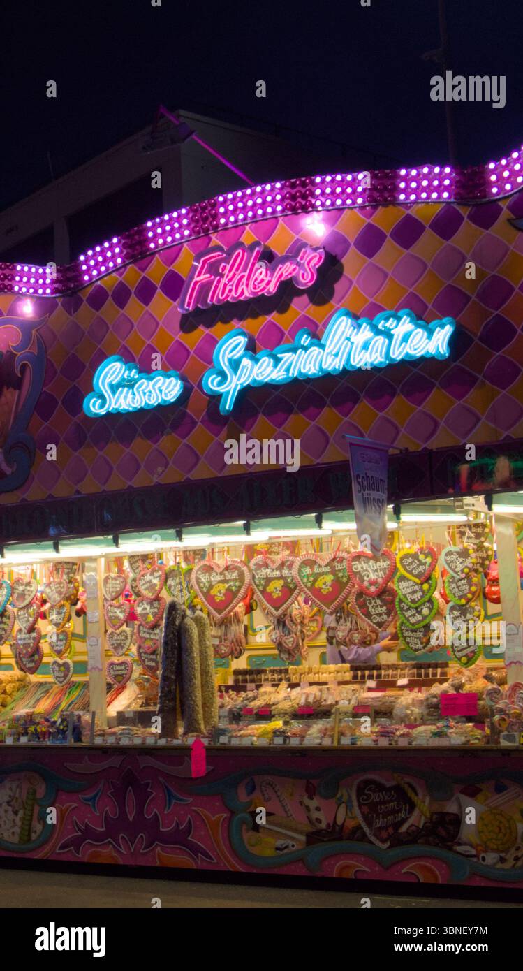 Fillers Süße Spezialitäten, caramelle che vendono dolci a un carnevale, Karlsruhe Germania, 14/04/2025 Foto Stock