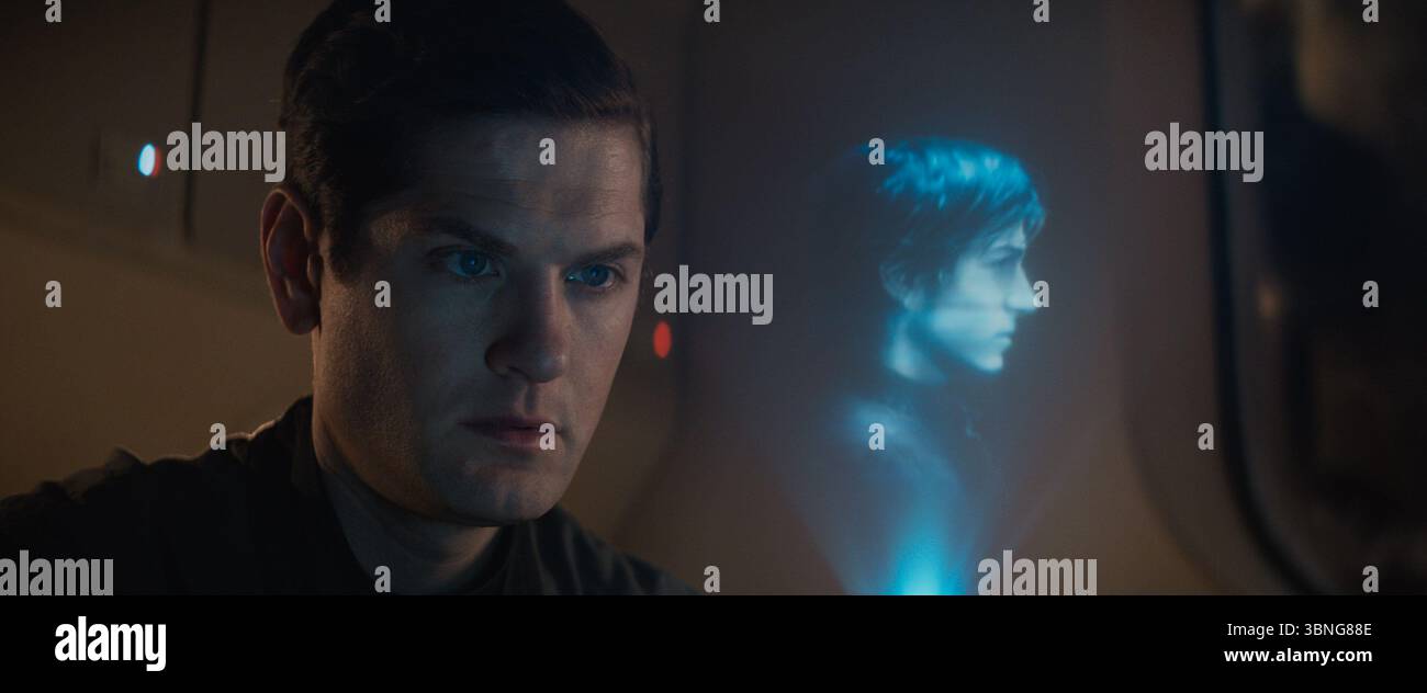 Andor (2022) Syril Karn (Kyle Soller) Cassian Andor (Diego Luna) *Filmstill - solo per uso editoriale* Vedi istruzioni speciali. Immagine CAP/TFS fornita da Capital Pictures Foto Stock