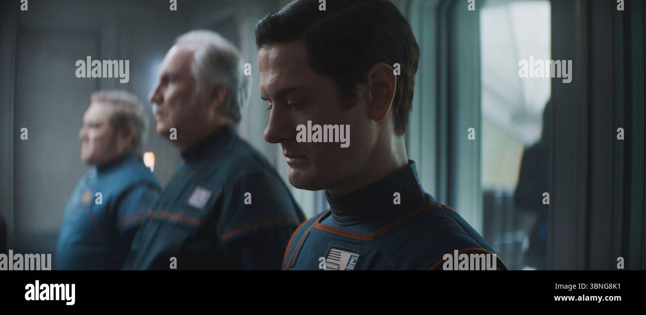 Andor (2022)Sergente Mosk (Alex Ferns) ispettore capo Hyne (Rupert Vansittart) Syril Karn (Kyle Soller) *Filmstill - solo uso editoriale* Vedi istruzioni speciali. Immagine CAP/TFS fornita da Capital Pictures Foto Stock