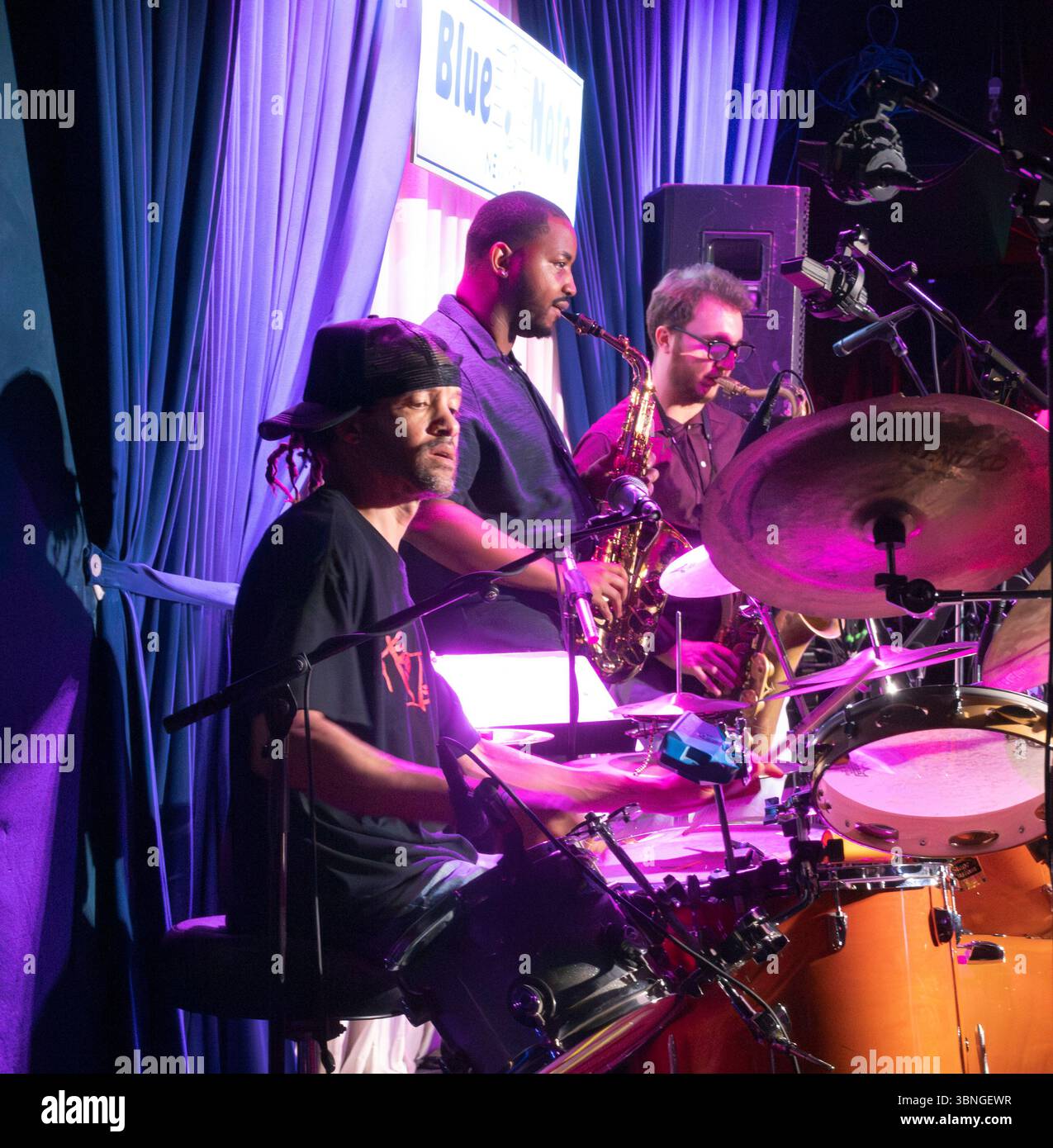 Savion Glover e Project.9., Blue Note jazz club, New York City, USA Foto Stock