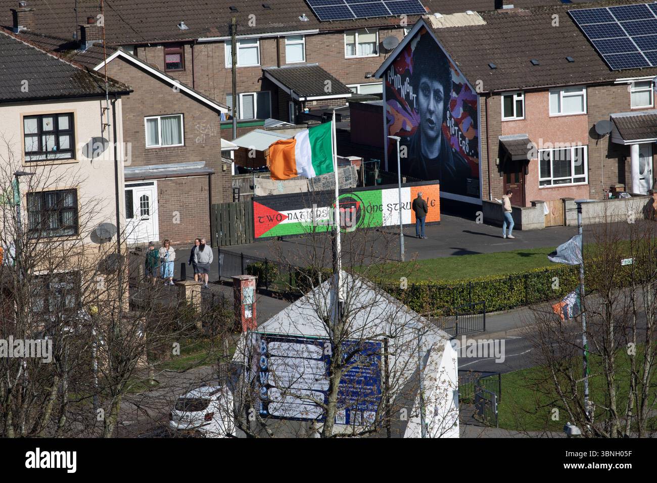 Murales politici a Derry City Foto Stock
