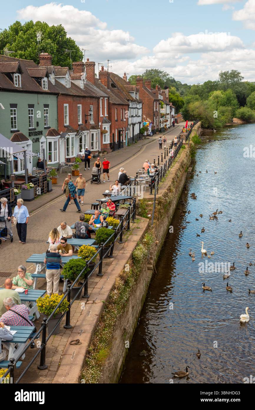 Il fiume Severn a Bewdley, Worcestershire, Regno Unito, 2025 Foto Stock