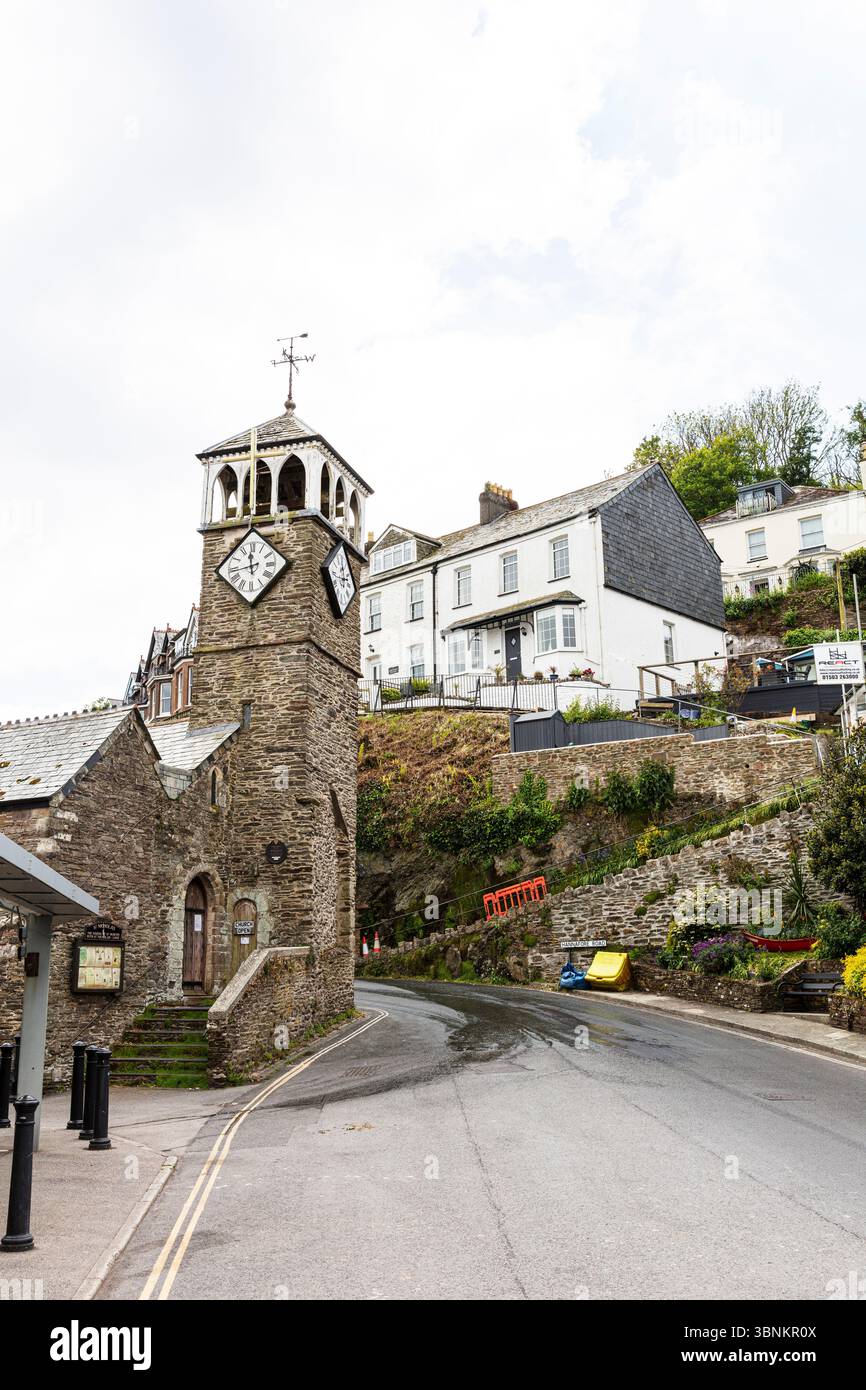 West Looe, Looe, Cornovaglia, Regno Unito, Inghilterra, Looe Town, Street, Streets, Road, Roads, Narrow, Houses, Homes, Looe Town, Looe UK, Looe Cornwall, città della Cornovaglia Foto Stock