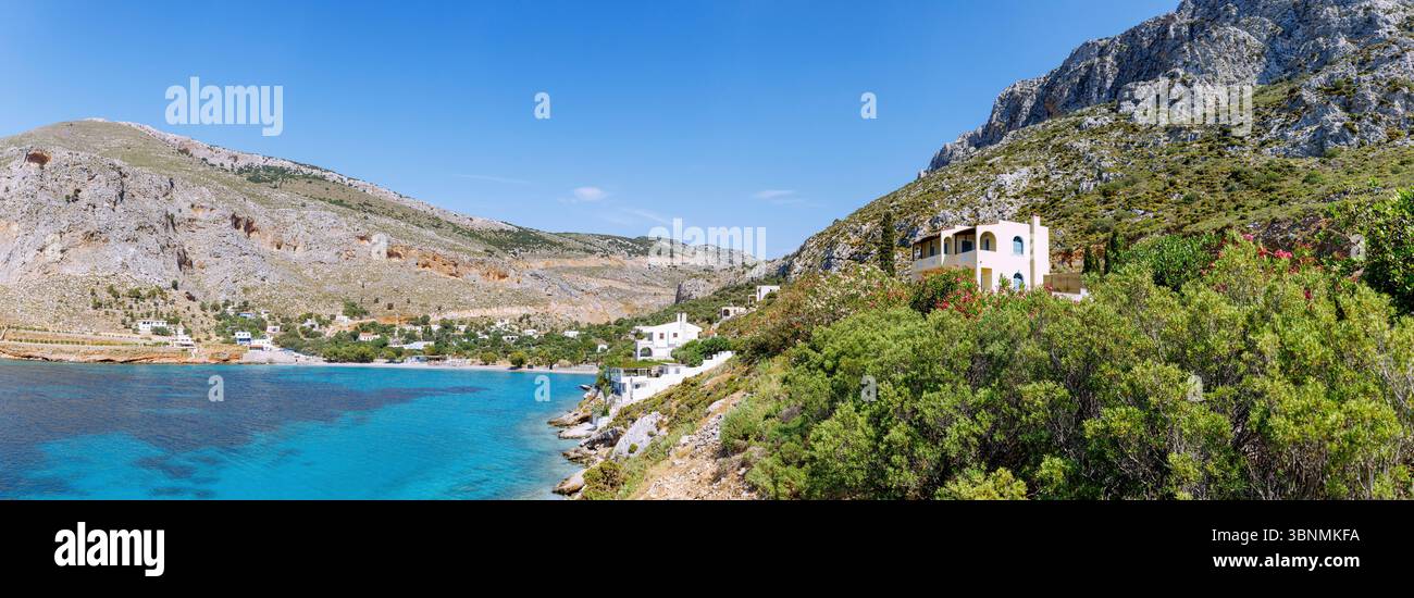 Arginontas con spiaggia e roccia nella valle dell'Arginonta sull'isola di Kalymnos (Kalimnos) in Grecia Foto Stock