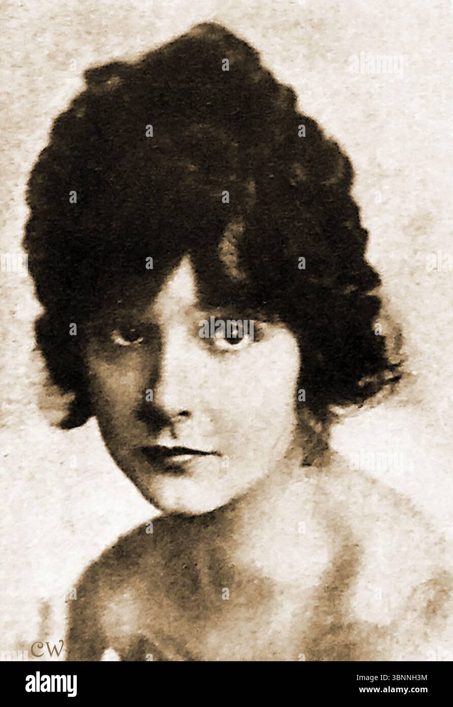 FILM - FILM - CINEMA - STORIA - Un ritratto della star del cinema muto e produttore cinematografico norma Talmadge ( norma Marie Talmadge ( 1894 - 1957) che ha iniziato la sua carriera a 14 anni e ha realizzato circa 300 film. Foto Stock