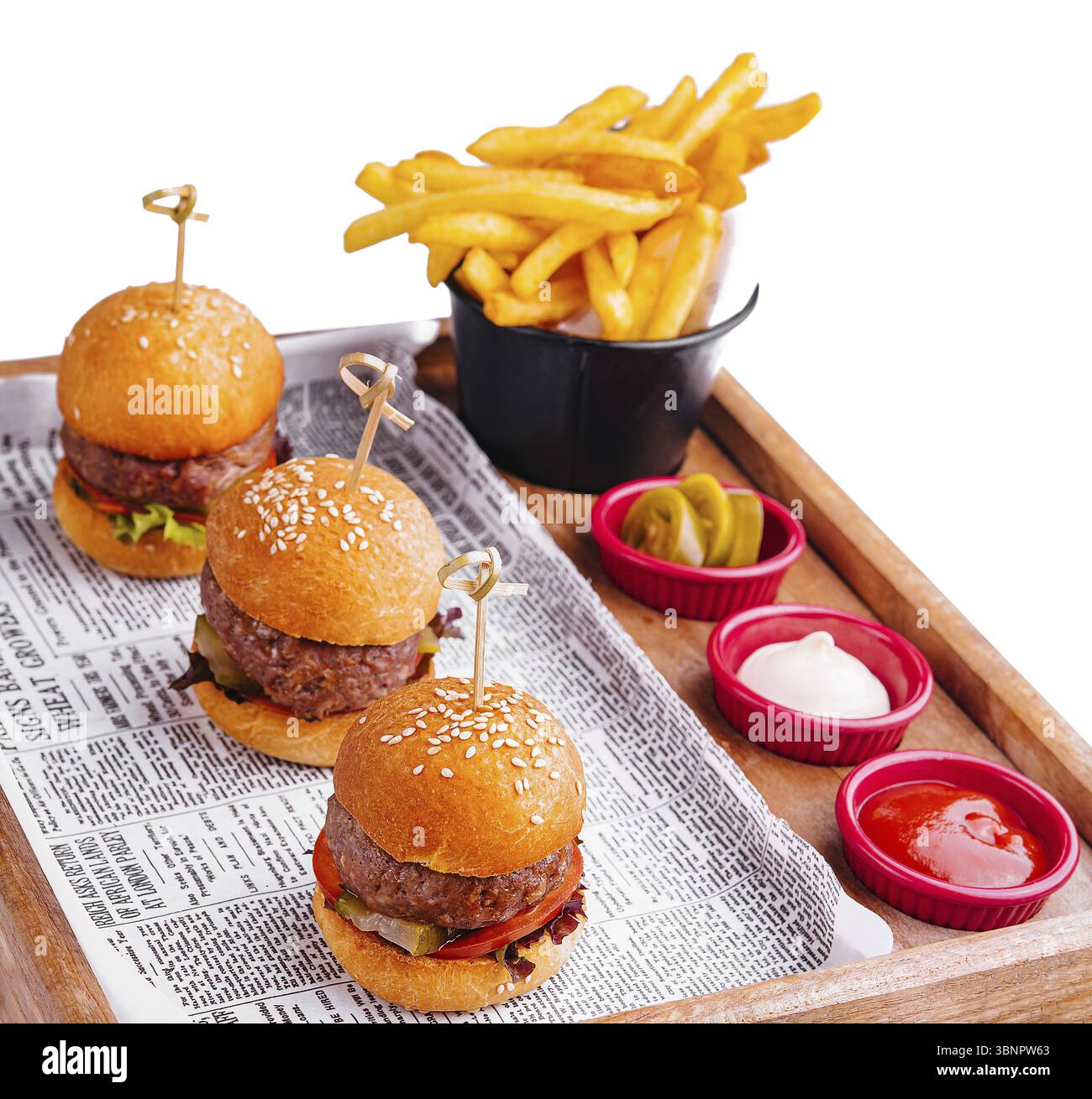 Mini hamburger con patatine fritte su vassoio di legno Foto Stock