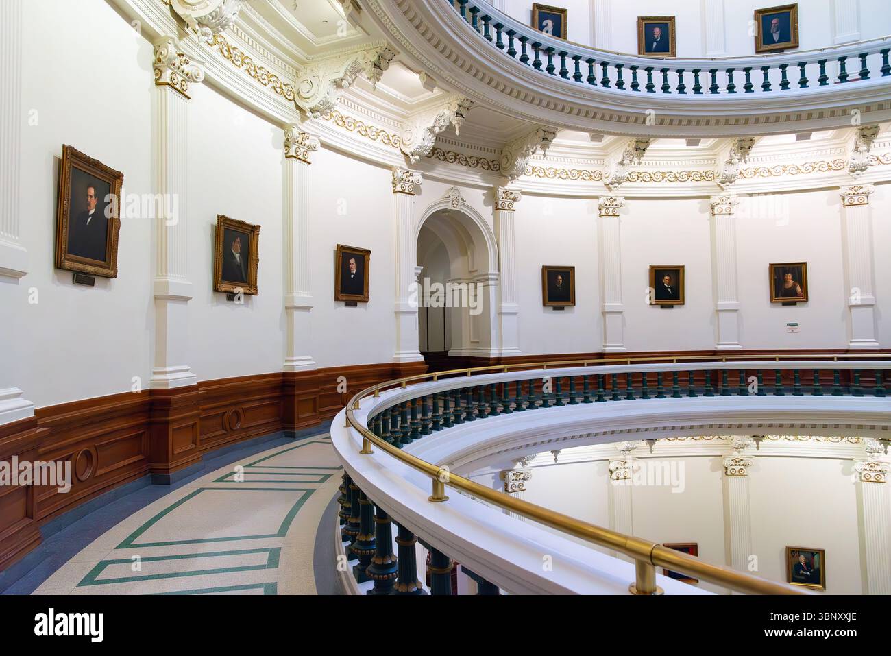 Austin, Texas - Stati Uniti - 19 giugno 2025: Interno del Texas State Capitol Building ad Austin, Texas, USA. Foto Stock