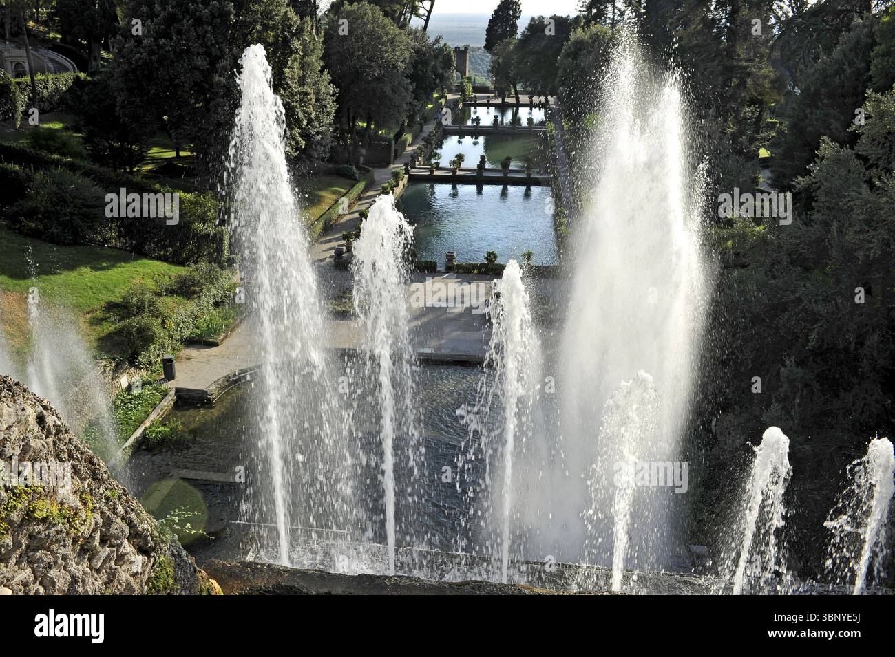 Fontana del Nettuno, Fontana di Nettuno, stagni di pesci, giardino rinascimentale di Villa d'Este, giochi d'acqua, fontane, patrimonio dell'umanità dell'UNESCO, Tivoli, m Foto Stock
