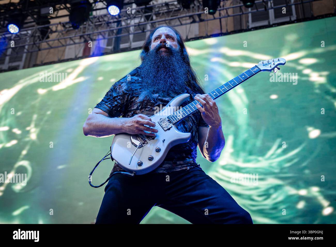Dream Theater si esibisce al Lucca Summer Festival 2025 Foto Stock