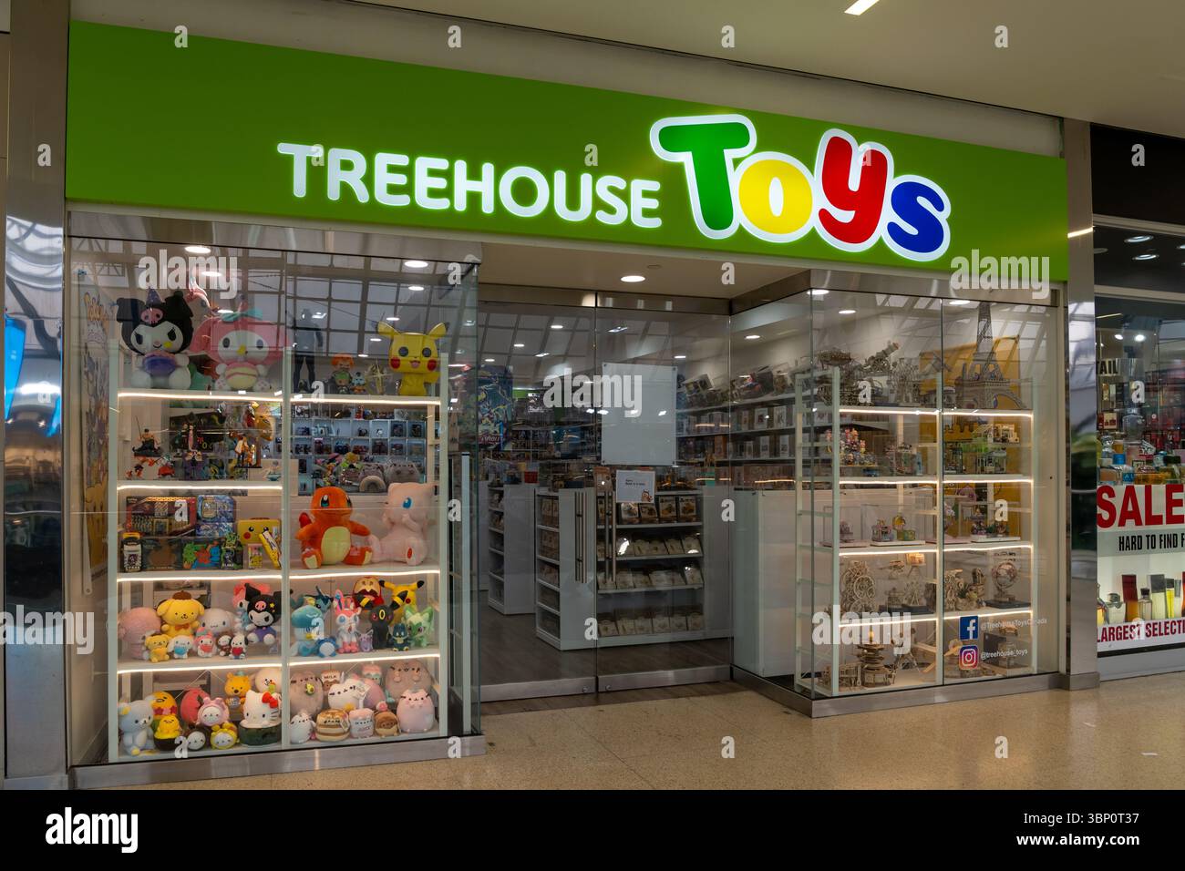 Un negozio Treehouse Toys in un centro commerciale a Edmonton, Alberta, Canada, il 13 luglio 2023 Foto Stock