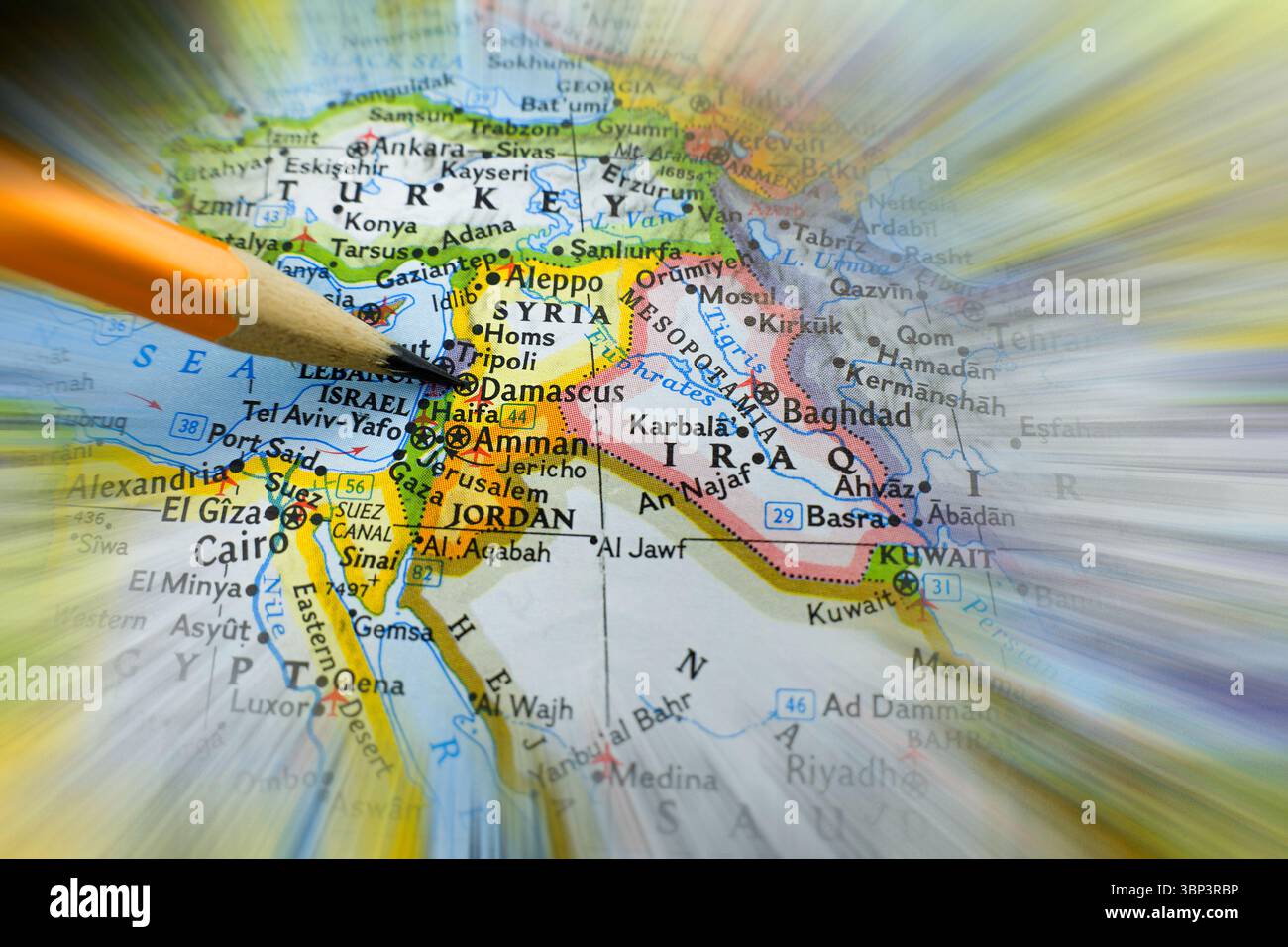 Damasco, Siria sulla mappa. Matita che indica la città o lo stato Foto Stock