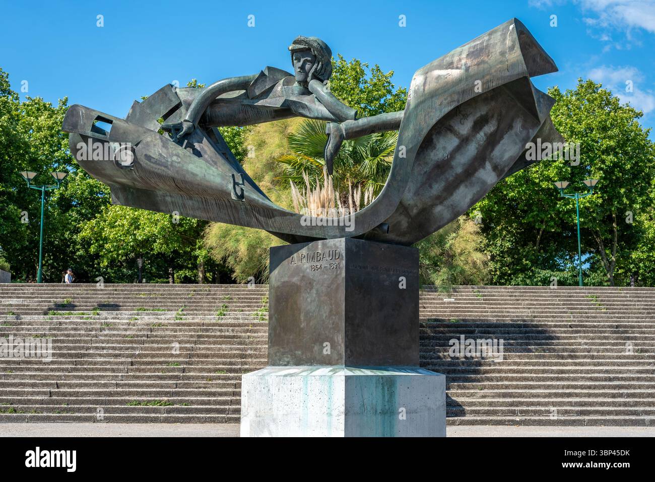 L'Homme aux semelles devant scultura dell'artista francese Ipoustéguy, in omaggio ad Arthur Rimbaud, situato sulla riva della Senna Foto Stock