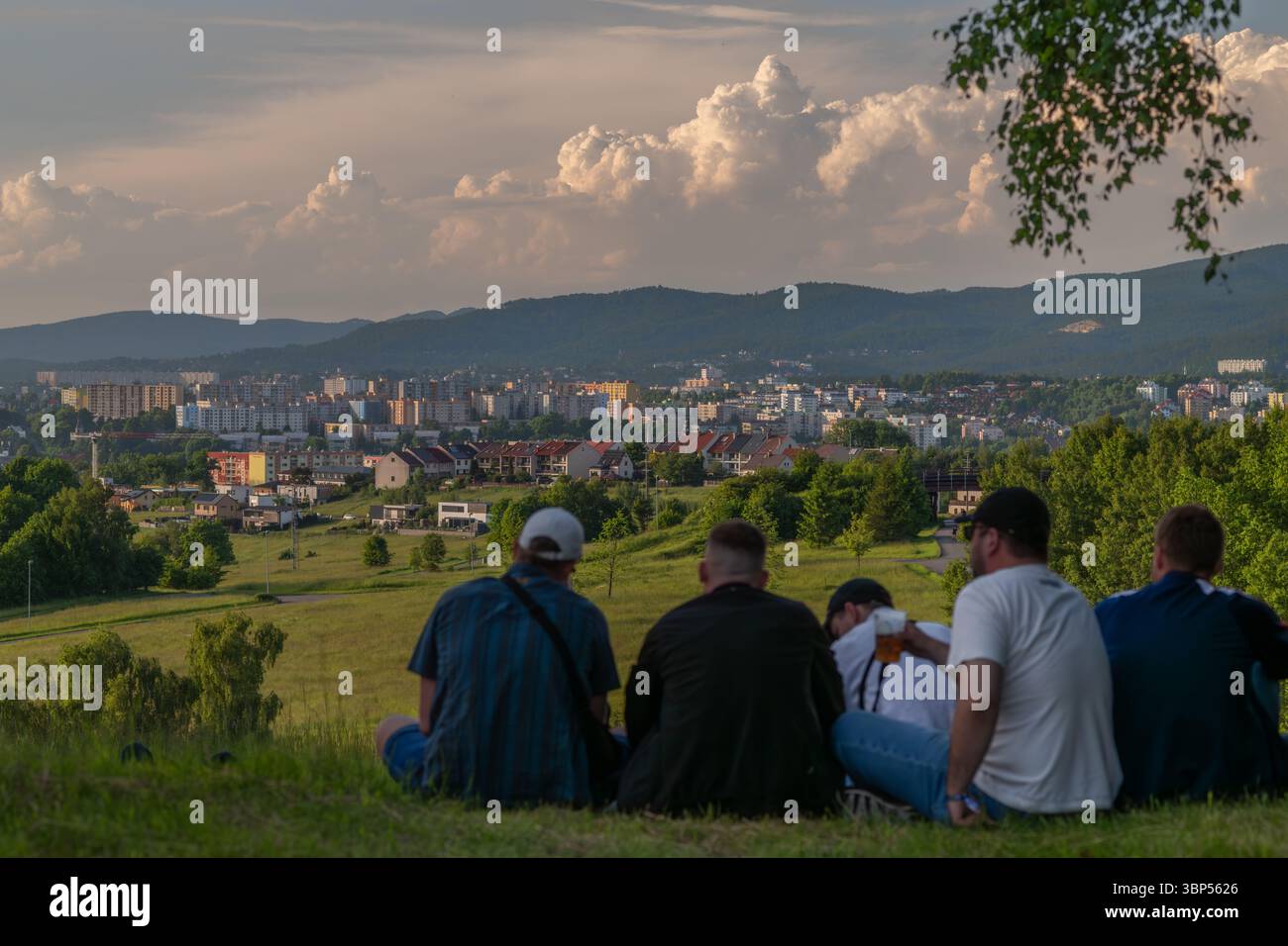 Festival musicale con più palcoscenici in estate fresco giorno dopo tempesta a Liberec CZ 05 31 2025 Foto Stock