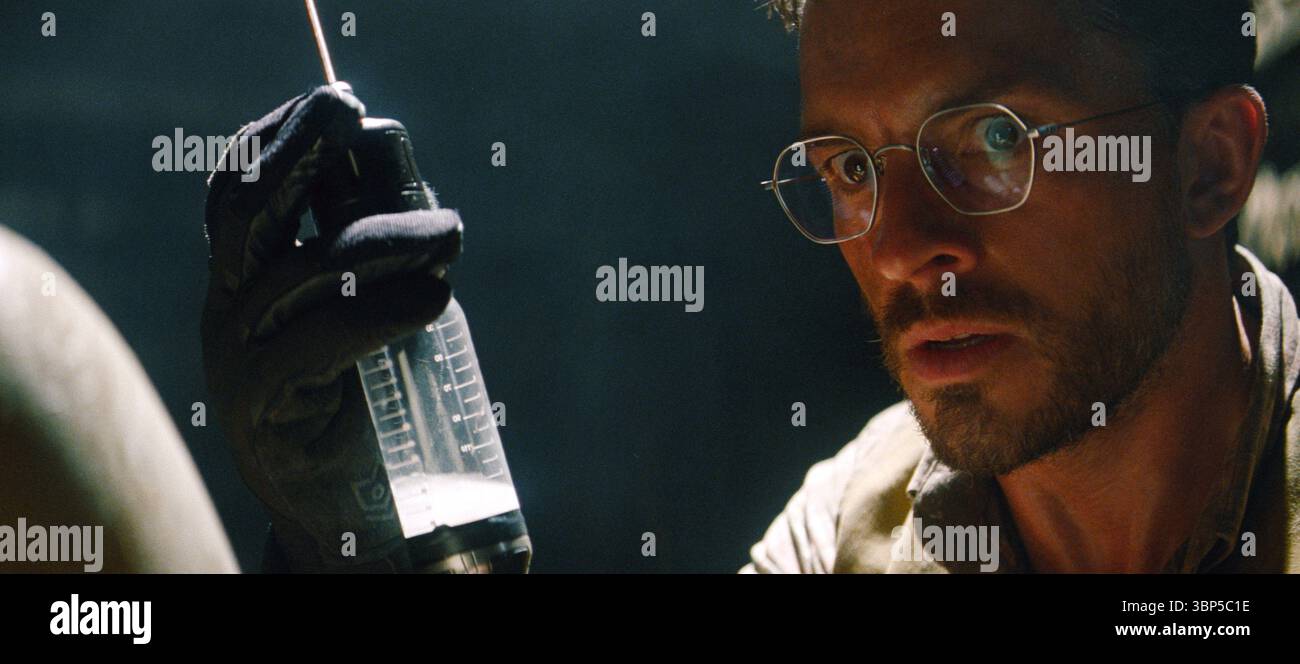 Jurassic World rinascita Jonathan Bailey Foto Stock