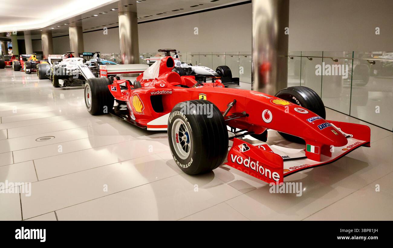 Una Ferrari F2004 di Formula 1 alla Prince of Monaco's Collection. Questa vettura è stata vincitrice per 15 volte del primo posto nella stagione 2004. Foto Stock