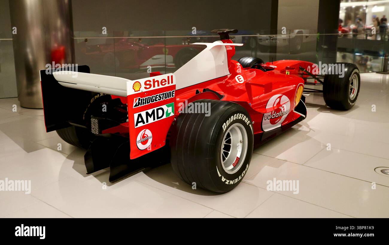 Una Ferrari F2004 di Formula 1 alla Prince of Monaco's Collection. Questa vettura è stata vincitrice per 15 volte del primo posto nella stagione 2004. Foto Stock