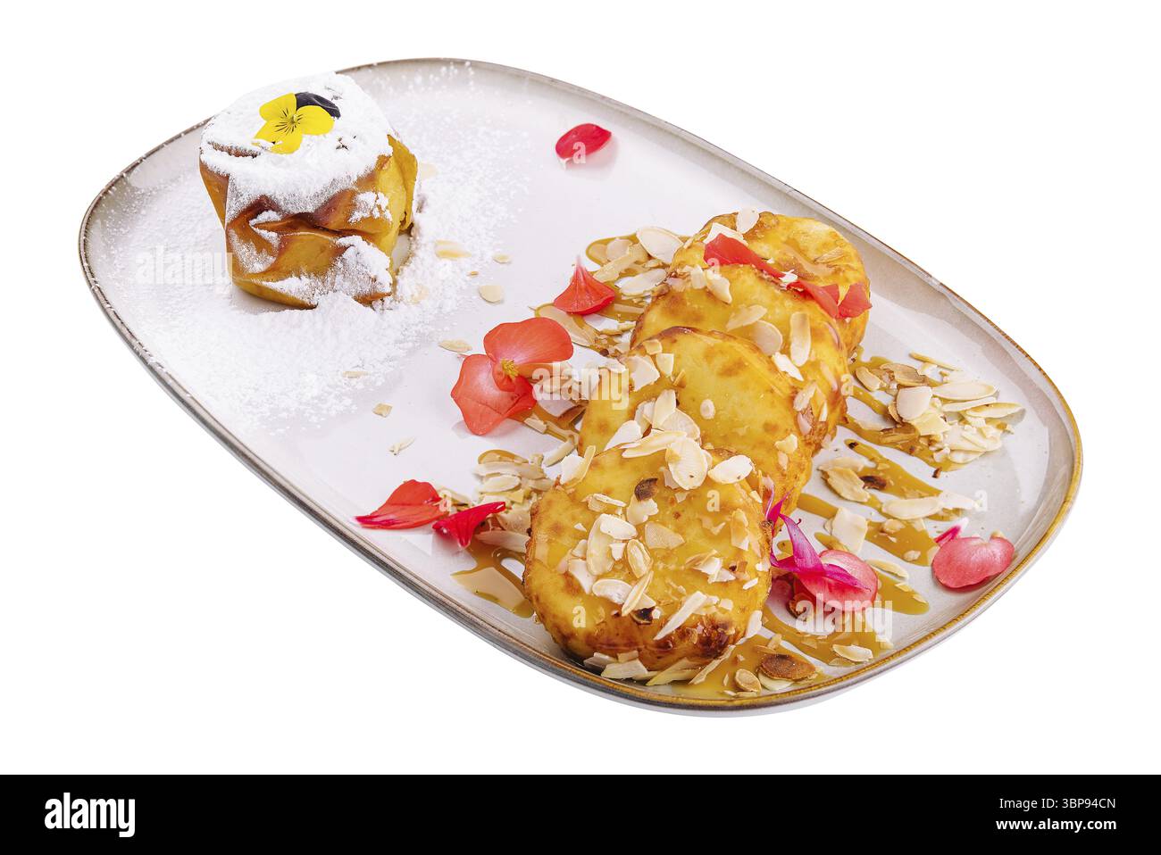 Cibo, frittelle di formaggio cottage con miele e mandorle Foto Stock