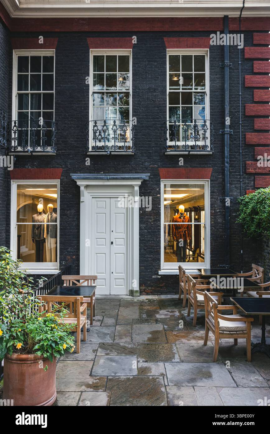 Esterno della Dunhill Bourdon House London , Regno Unito Foto Stock