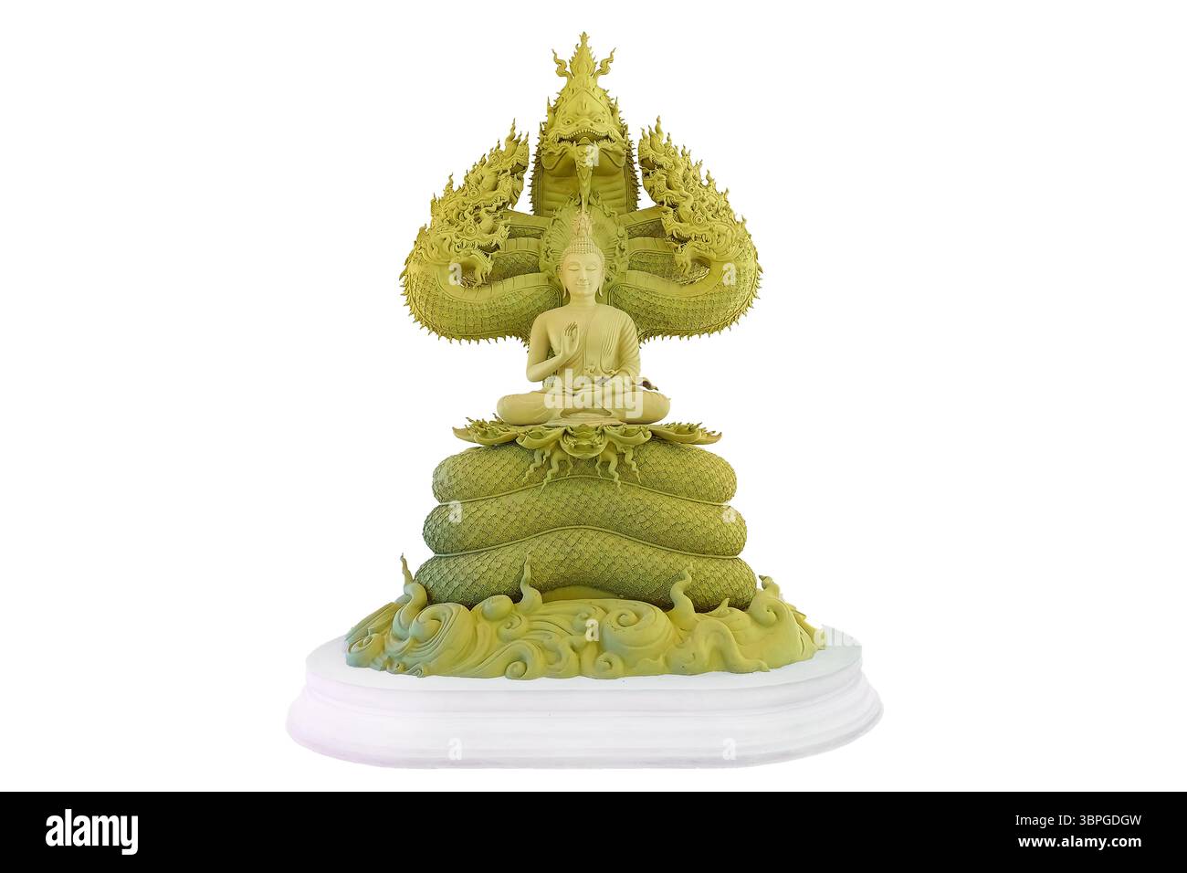 Buddha protetto dal cappuccio del mitico re naga color oro isolato Foto Stock