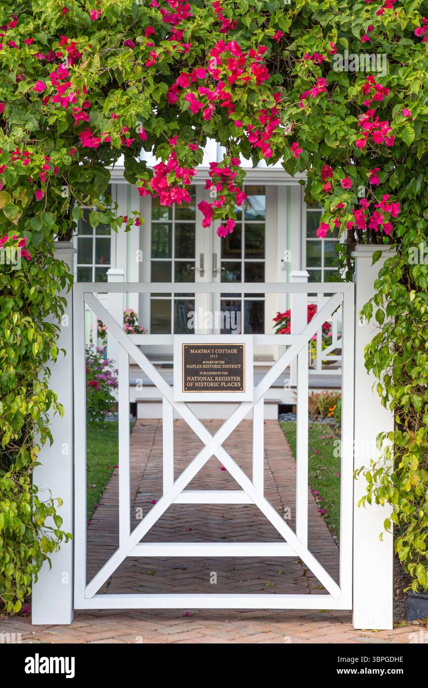 Martha's Cottage, Uno dei cottage storici della vecchia Napoli, Florida, Stati Uniti Foto Stock