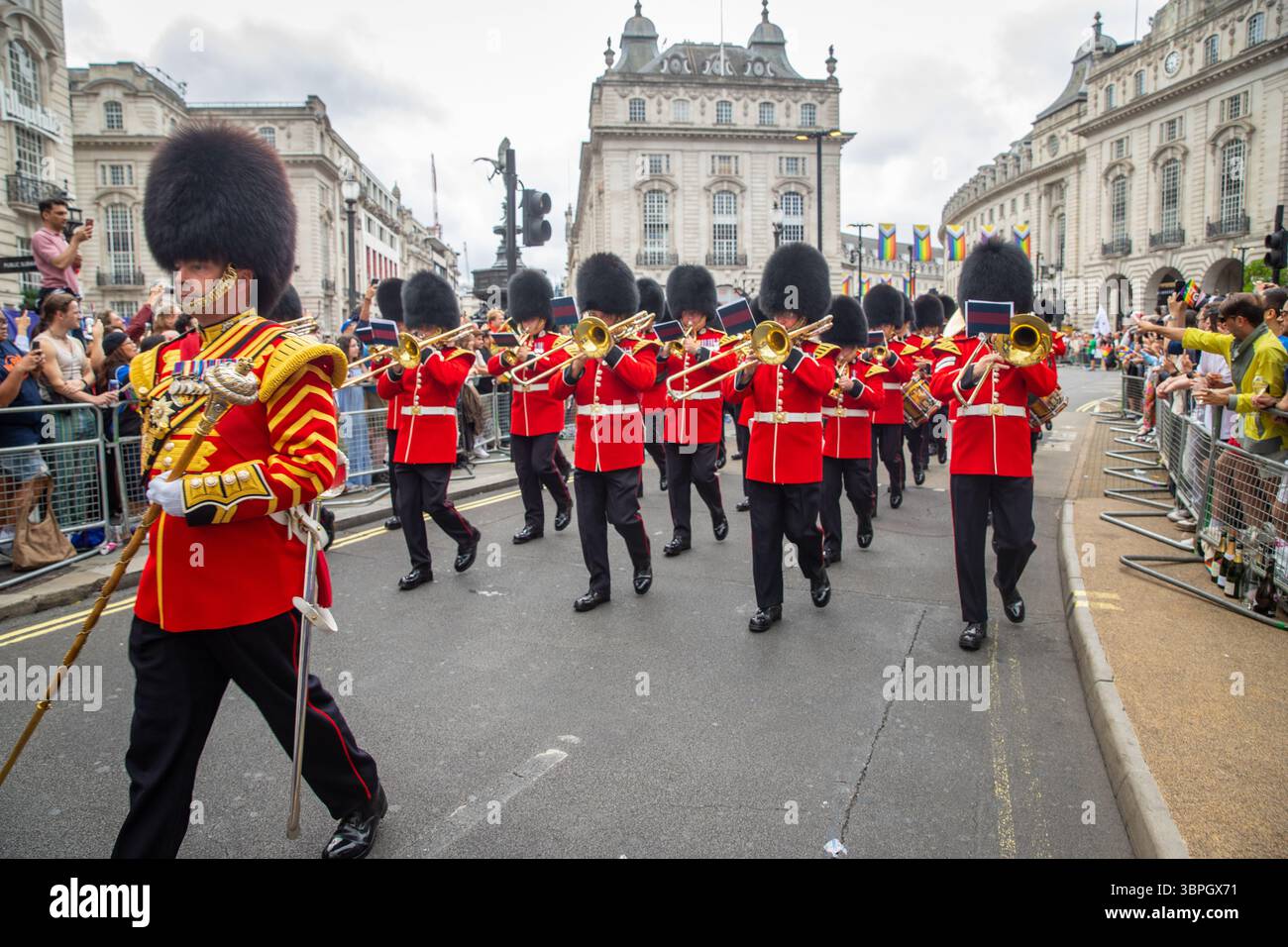 Banda militare al Pride di Londra 2025 Foto Stock