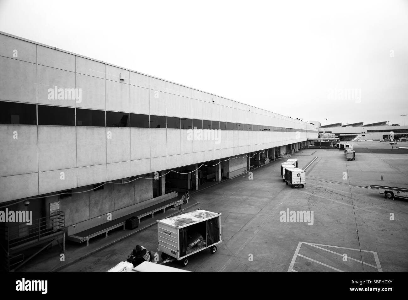 Los Angeles, Stati Uniti - 17 maggio 2016: Attrezzature ed esterni dell'aeroporto di Los Angeles LAX Foto Stock